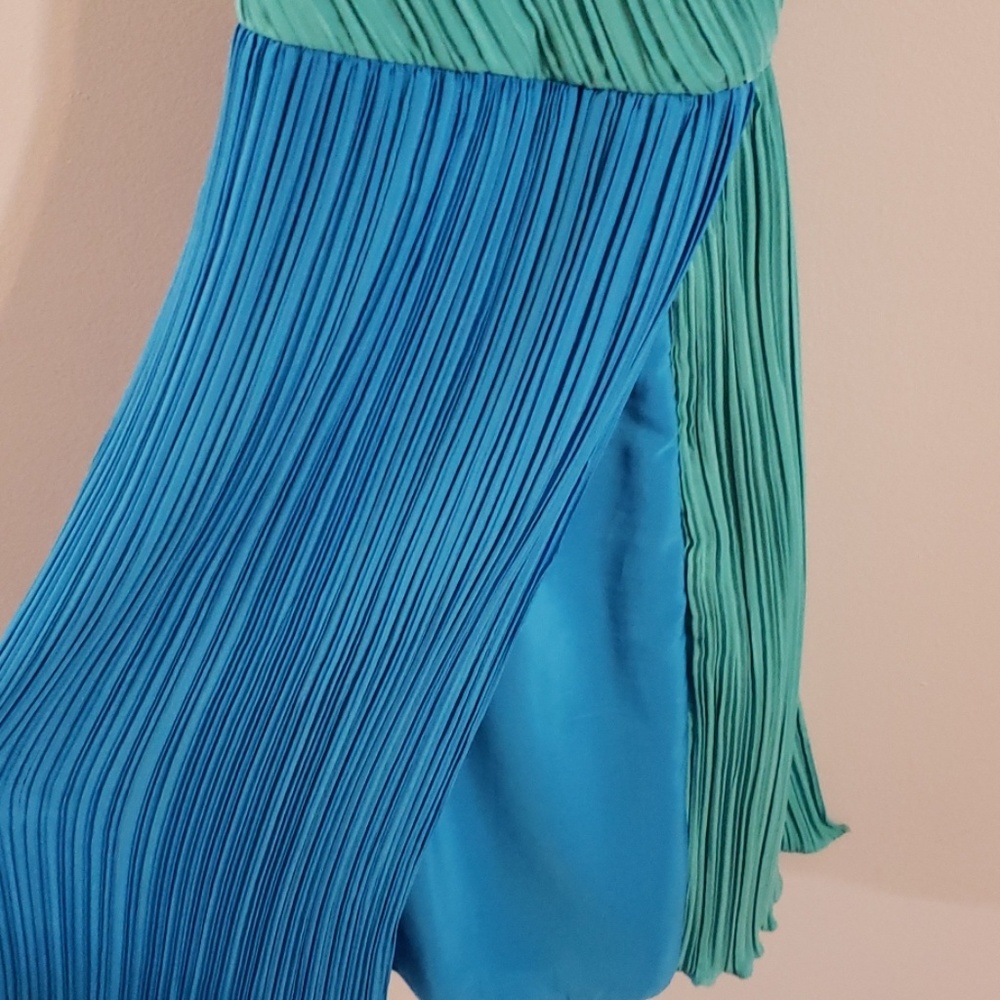 Phoebe Couture NWOT sz 6 - Picture 3 of 6